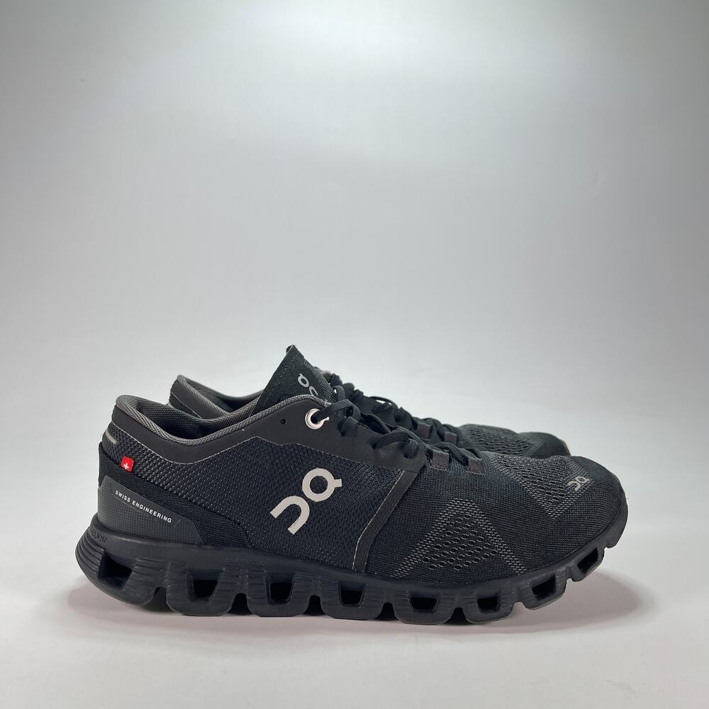 On Running Cloud X Triple Black Lace Up Training Shoes 40.99701 Women's Size 9.5